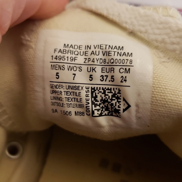 Converse Magenta Pink Sneaker Shoe Womens 7 Mens 5 Unisex Classic Cute EUC - Picture 8 of 10